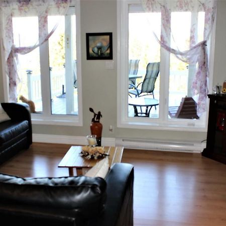 Appartement Panoramique du Fjord à LʼAnse-Saint-Jean Extérieur photo