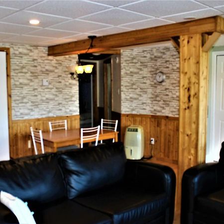 Appartement Panoramique du Fjord à LʼAnse-Saint-Jean Extérieur photo