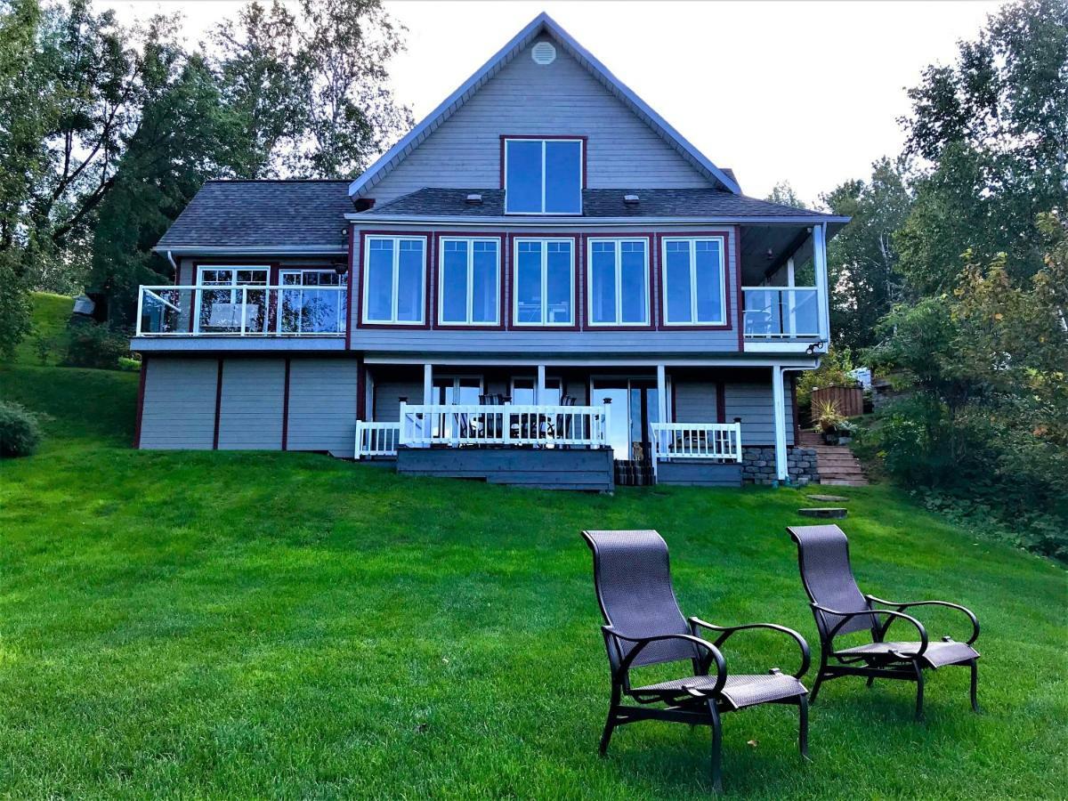 Appartement Panoramique du Fjord à LʼAnse-Saint-Jean Extérieur photo
