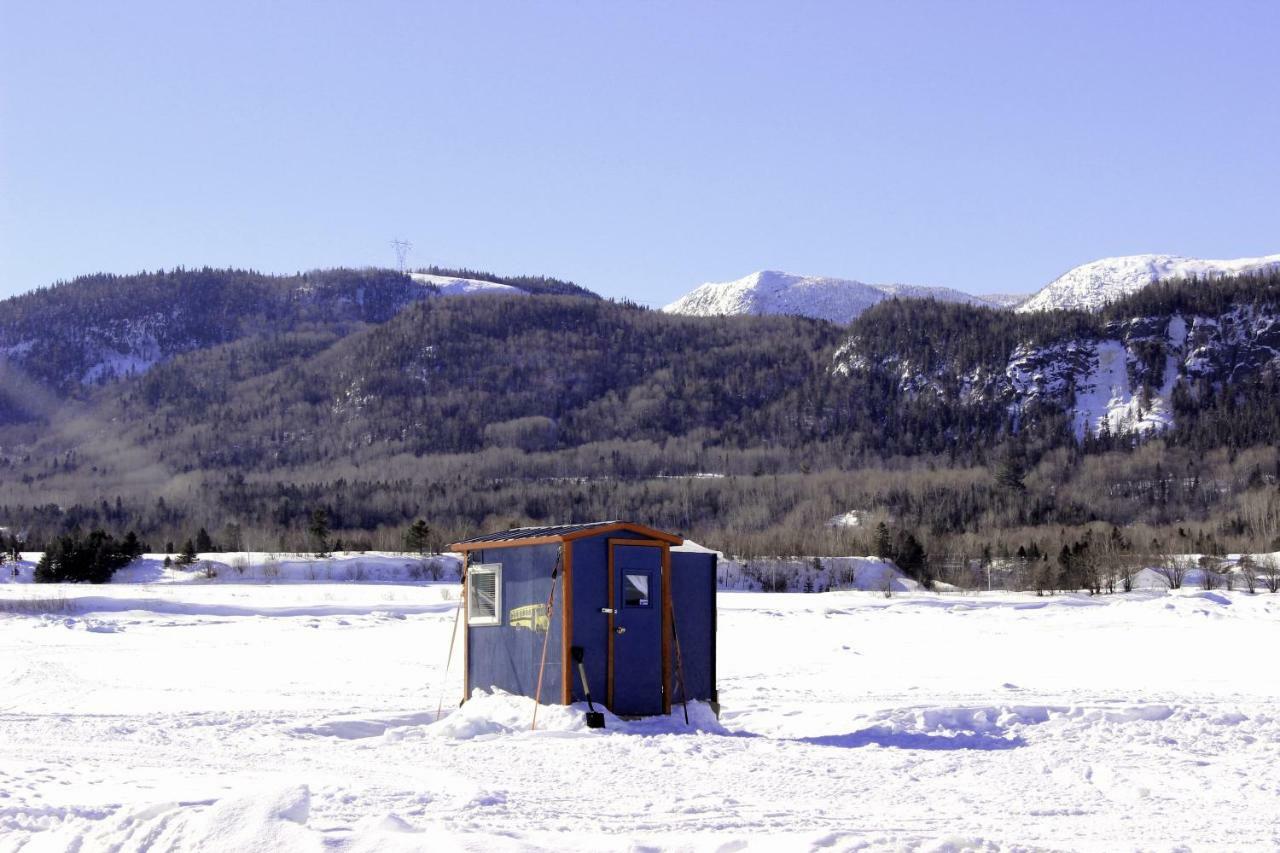 Appartement Panoramique du Fjord à LʼAnse-Saint-Jean Extérieur photo